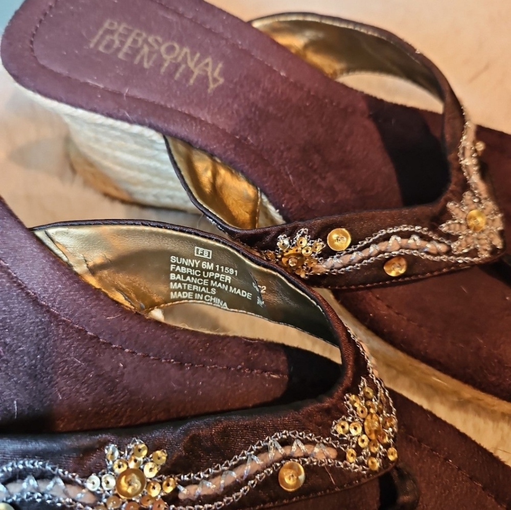 Sandals - Picture 6 of 6